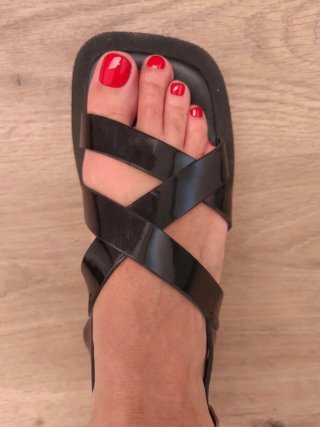 Sandalias Camila's charol piel negras