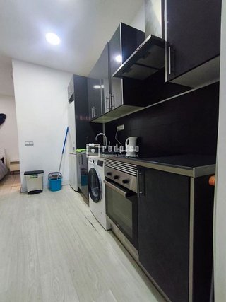 Local comercial en venta en Vista Alegre en Madrid