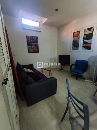 Local comercial en venta en Vista Alegre en Madrid