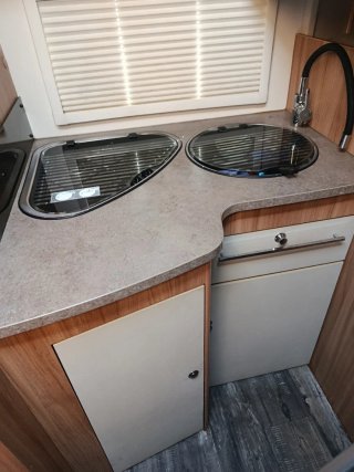 Autocaravana perfilada Challenger Genesis 52