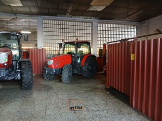 Nave industrial en venta en Valdepeñas