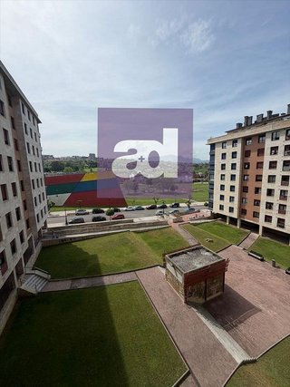 Piso en alquiler en Vallobín - La Florida en Oviedo