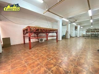 Local comercial en alquiler en Nueva Andalucía en Almería