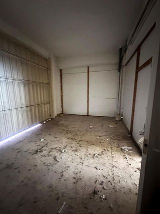 Local comercial en venta en Inmobiliaria - Barreda en Torrelavega
