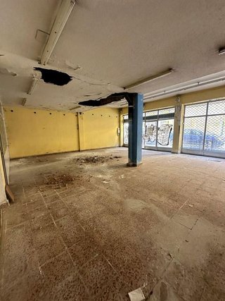 Local comercial en venta en Inmobiliaria - Barreda en Torrelavega