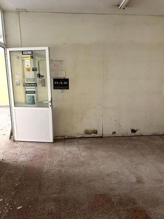 Local comercial en venta en Inmobiliaria - Barreda en Torrelavega