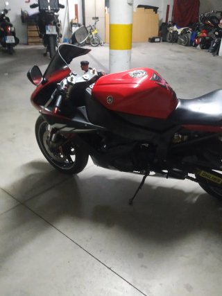 Yamaha R1 2003 Inyección