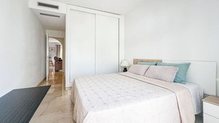 Piso en alquiler en Los Naranjos - Las Brisas en Marbella