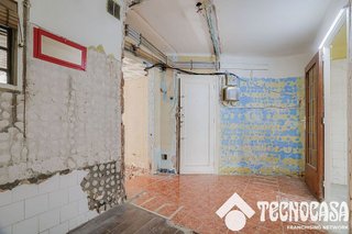 Local comercial en venta en Artigas - Llefià en Badalona