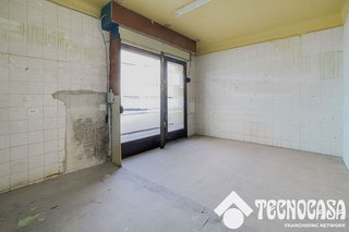 Local comercial en venta en Artigas - Llefià en Badalona