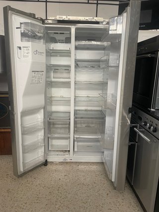 Refrigerador LG Americano Acero Inoxidable