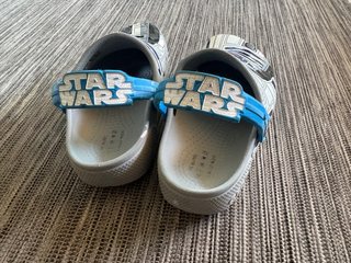 Crocs Star Wars R2-D2 con luz