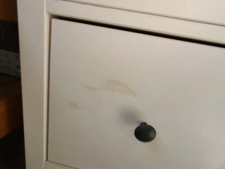 Cómoda blanca de madera