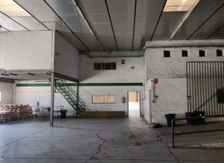 Nave industrial en venta en Renfe - Bulevar 1º y 2º Fase en Jaén