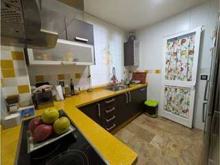 Piso en alquiler en Ciudad Jardín - Zoco en Córdoba