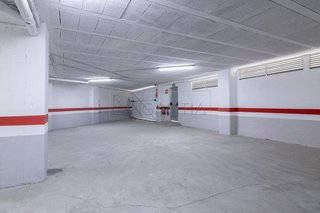 Garaje en venta en Los Castros - Castrillón - Eiris en Coruña (A)
