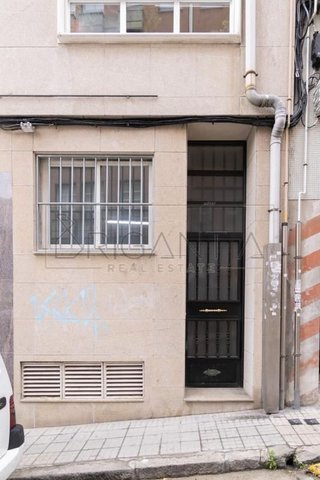 Garaje en venta en Los Castros - Castrillón - Eiris en Coruña (A)
