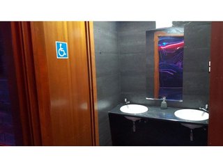 Local comercial en venta en Vinyets - Molí Vell en Sant Boi de Llobregat