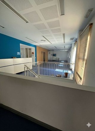 Oficina en venta en Colores - Entreparques en Sevilla