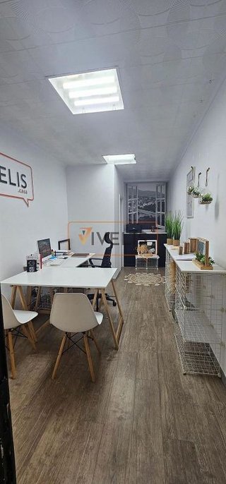 Local comercial en alquiler en Tui