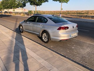 Volkswagen Passat 2021
