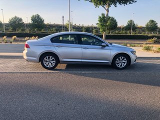 Volkswagen Passat 2021