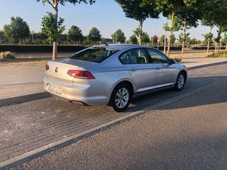Volkswagen Passat 2021