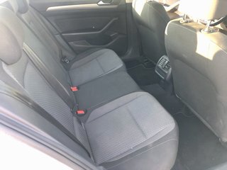 Volkswagen Passat 2021