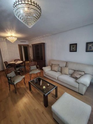 Piso en alquiler en Ensanche - Diputación en Alicante
