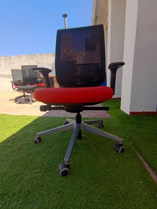 Silla Oficina Ergonómica Steelcase Reply Air