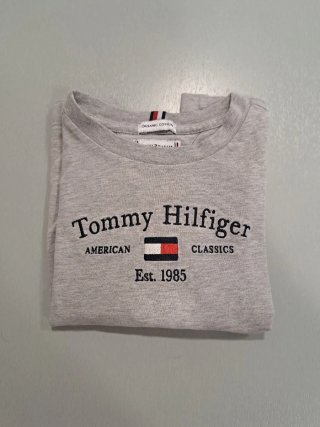 Maglietta Tommy Hilfiger Taglia 4-5
