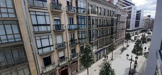 Piso en alquiler en Zona Teatro Campoamor en Oviedo