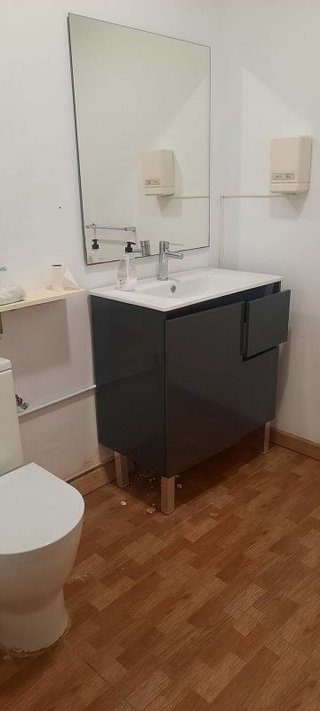 Local comercial en alquiler en Vinyets - Molí Vell en Sant Boi de Llobregat