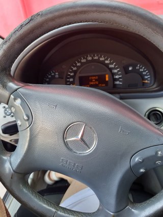 Mercedes-Benz Clase C 2003