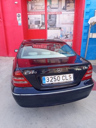 Mercedes-Benz Clase C 2003