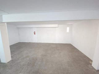 Local comercial en venta en Les Planes en Sant Joan Despí