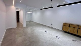 Local comercial en venta en Playa Bajadilla - Puertos en Marbella
