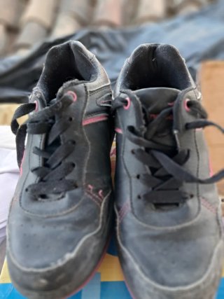 Zapatos Vans y patin