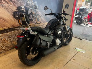 MITT MB125