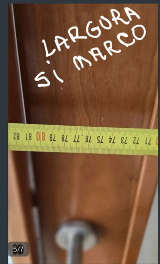 Puerta madera con cristal
