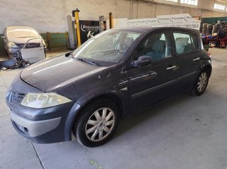 Renault 231071 s122326107 centralita motor megane