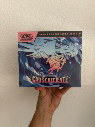 Caja Entrenador Élite ETB Caos Creciente Español