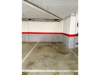 Garaje en venta en Serraparera en Cerdanyola del Vallès