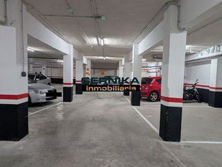 Garaje en venta en Gernika-Lumo