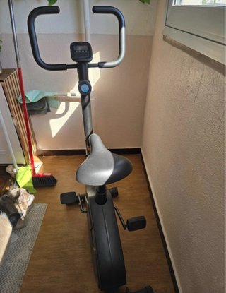Cyclette Domyos Essential 03