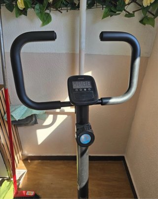 Cyclette Domyos Essential 03