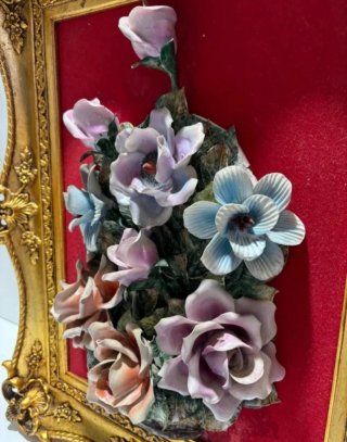 CUADRO FLORES PORCELANA A RELIEVE VINTAGE