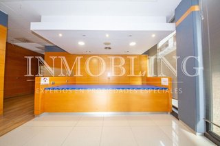 Local comercial en alquiler en Centre en Badalona