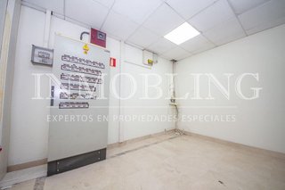 Local comercial en alquiler en Centre en Badalona