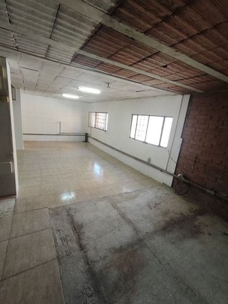Local comercial en venta en Nucli Urbà en Esparreguera